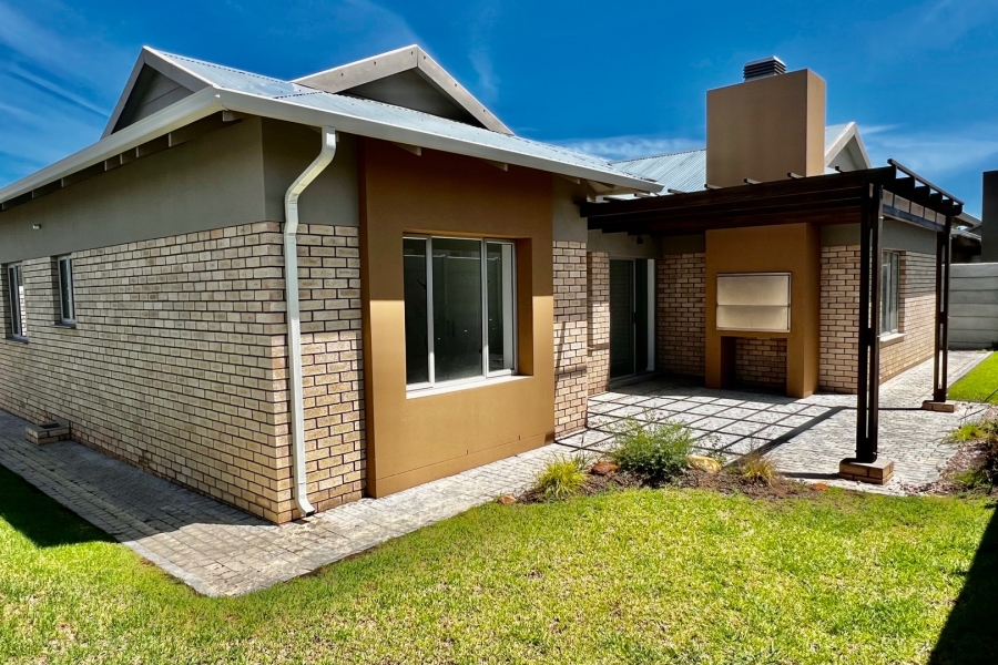 3 Bedroom Property for Sale in Hansmoeskraal A H Western Cape